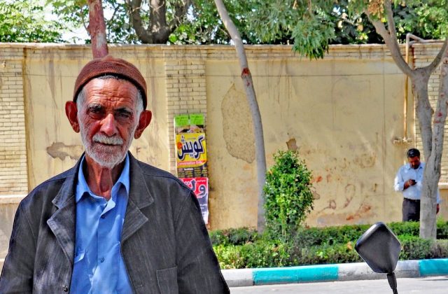 alter-mann-iran-2012