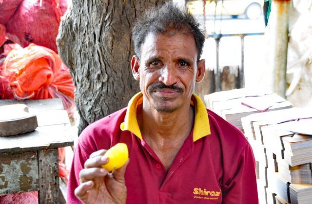 kuechenhelfer-indien-2012