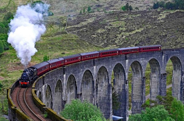 schottland-jacobite-steam-train-hogwards-express