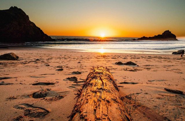 pfeiffer-beach-pacific-ocean