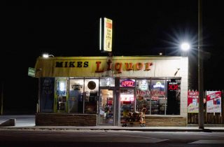 liquor-store-joshua-tree